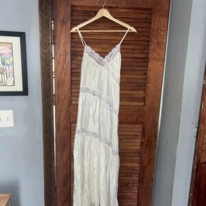 Elegant White Lace Trim Maxi Dress